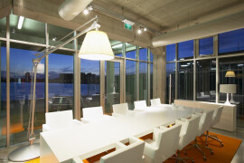 Office and presentation room FLOS