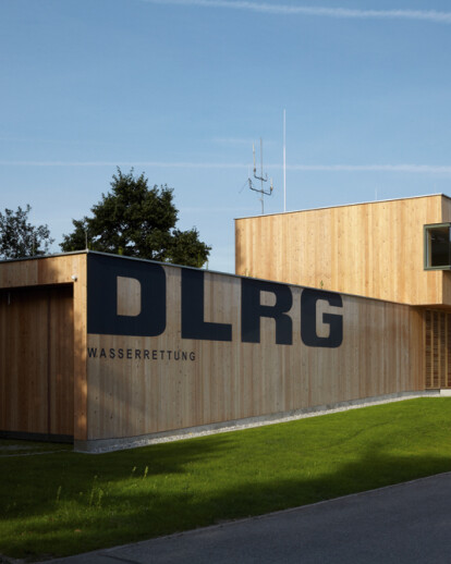 DLRG lifeboat station