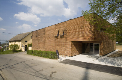 UAX headquarters and store in Bernartice nad Odrou