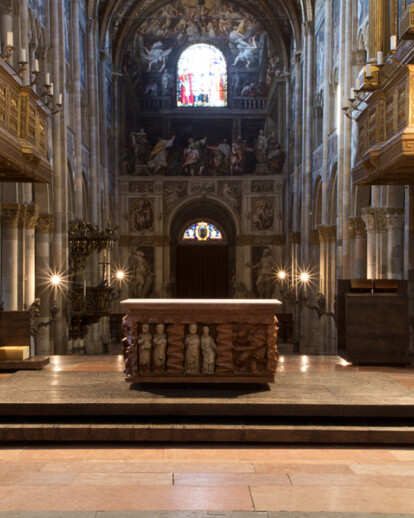 New design of the altar and transept of Parma Cathedral
