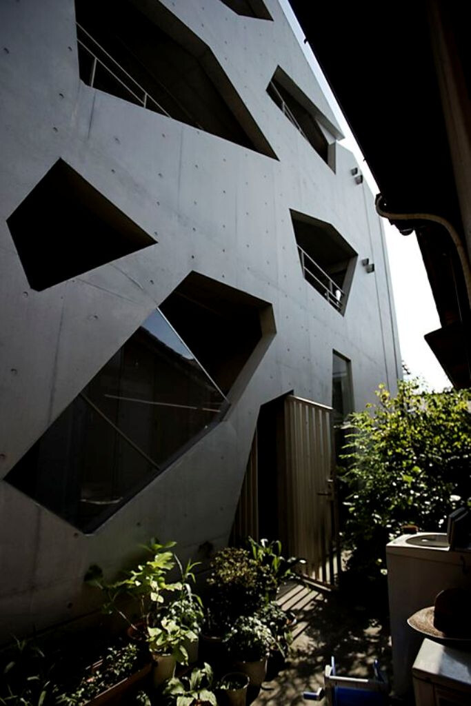 https://archello.com/story/2977/attachments/photos-videos/5 photo_credit Koichi Torimura
