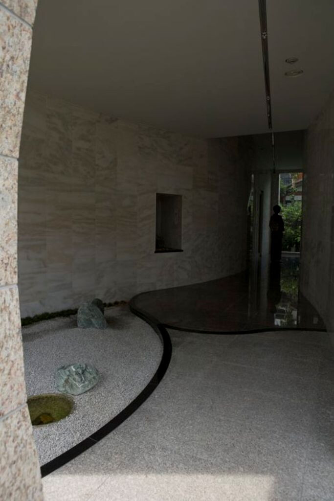 https://archello.com/story/2977/attachments/photos-videos/10 photo_credit Koichi Torimura
