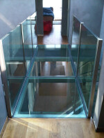 Trescalini - Glass footbridge with stainless steel frame