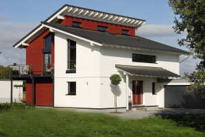 Stommel Haus Cherry Blossom - Contemporary Timber House At Its Best