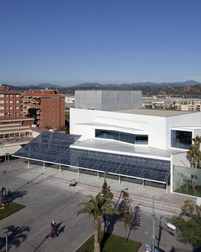 Teatro Municiapl Núria Espert