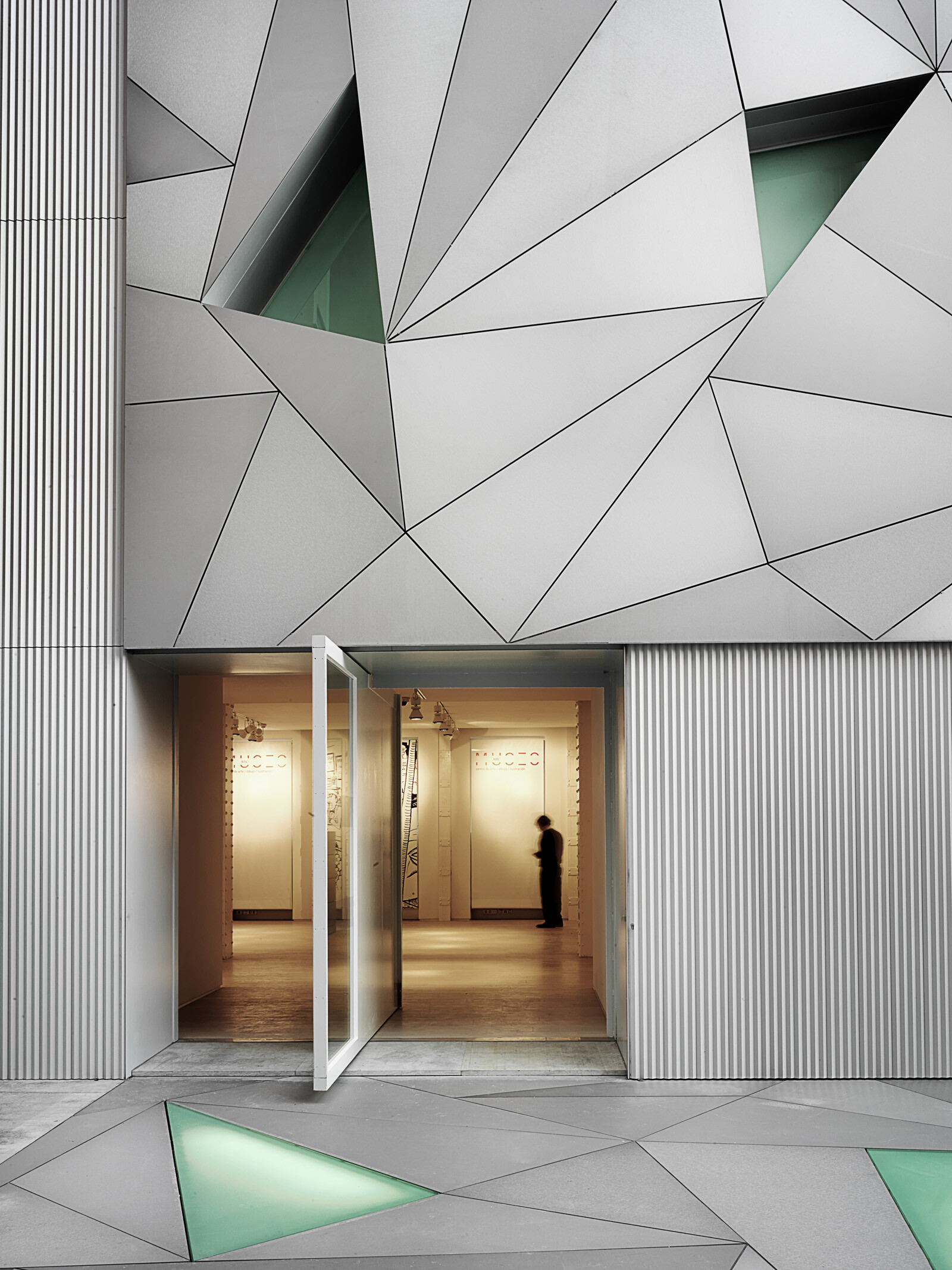 https://archello.com/story/6310/attachments/photos-videos/1 photo_credit Jesus Granada