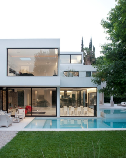 Carrara House