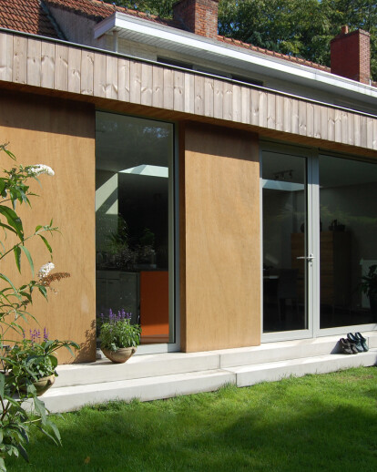 Bio-ecological reconversion of a house