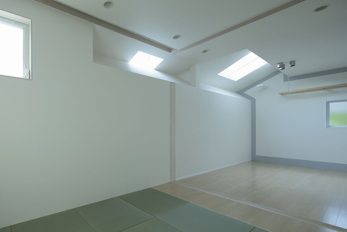 https://archello.com/story/7510/attachments/photos-videos/9