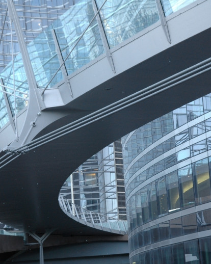 Passerelle Valmy, La Défense