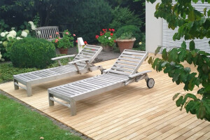 Luxury decking with FSC Teak