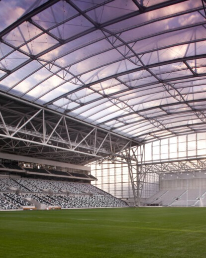 Forsyth Barr Stadium