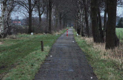 Sustainable LED Lighting System for Bicycle Path