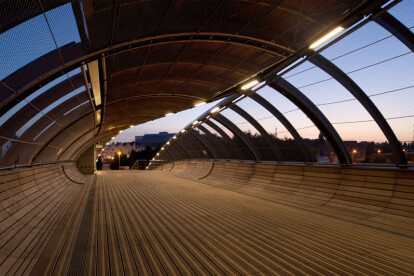 Footbridge over the railways, Villetaneuse, France