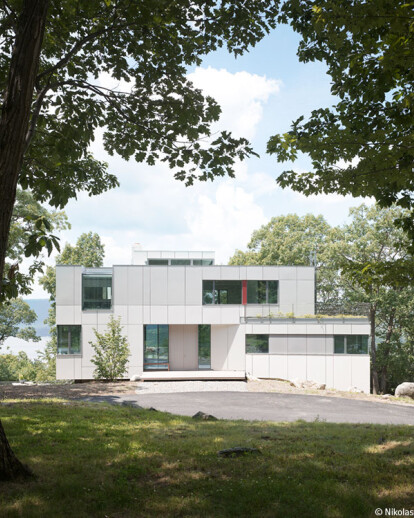 Hudson River House