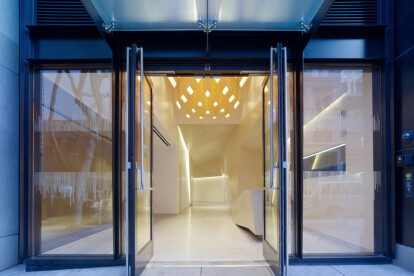 One Kearny Lobby entrance