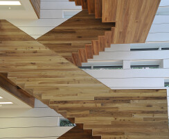 Cantileverd Staircase