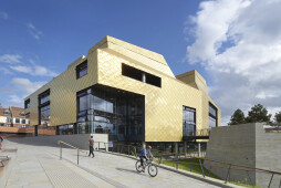 Grant Associates, landscape architects, design of The Hive Worcester Library 