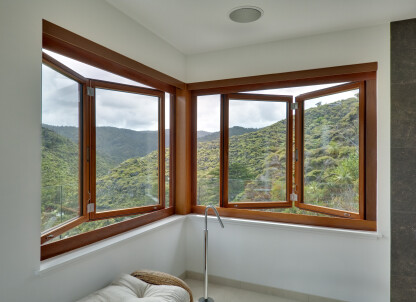 Aluminum/Wood Clad Folding Door System (S.72)