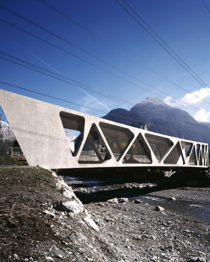 Alfenz Bridge