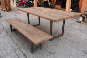 Set BK table and bench