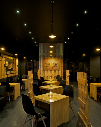 Cafe Crust & Resto