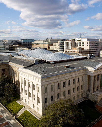 Smithsonian Institution 