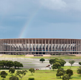  Estádio Nacional de Brasília