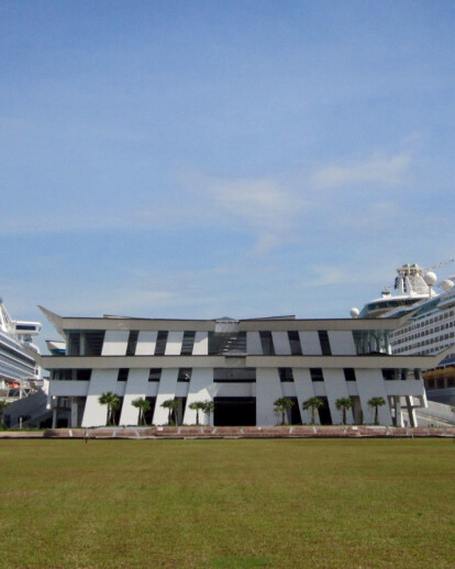 MARINA BAY CRUISE CENTRE SINGAPORE