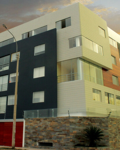 Surco Apartments Building