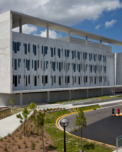 Miami-Dade College Kendall Campus - Academic Support Center