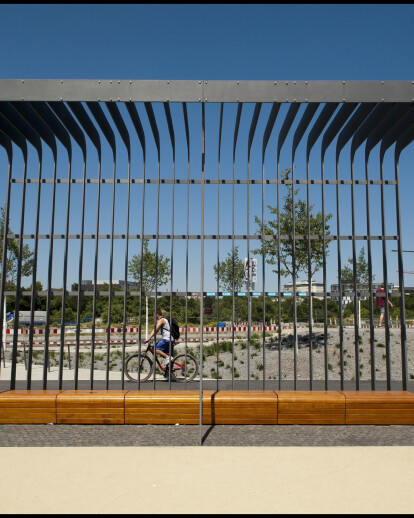 Hafenpark – a new urban park on the northern bank of the Main River 