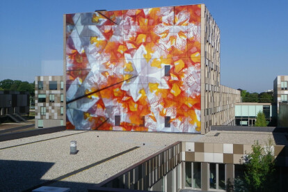 Si-X large-format digitally printed decorative glass panels