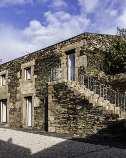 Hotel in the Douro Vineyards 