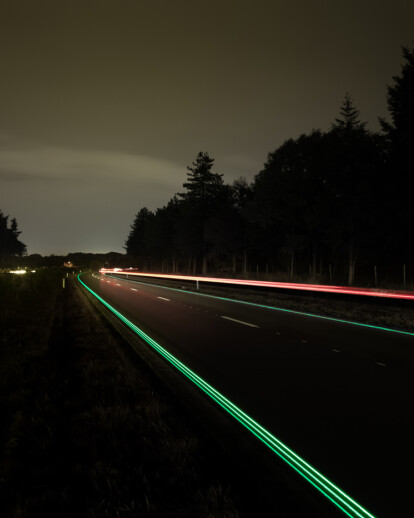 Smart Highway with Glowing Lines live