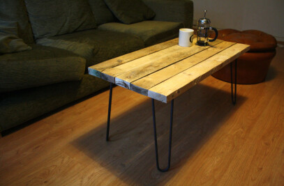 SOLID RECLAIMED TIMBER TABLE