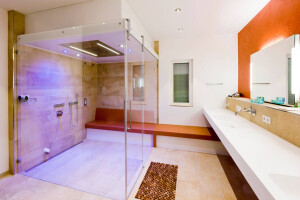 Individual steam bath in private bathroom