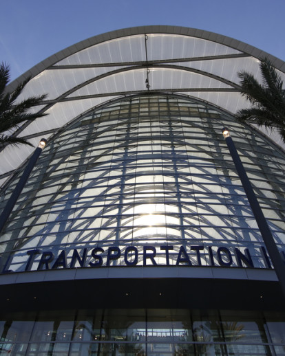 Anaheim Regional Transportation Intermodal Center (ARTIC) 