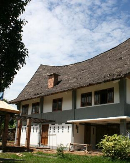 Vernacular Batak Villa in Skabumi