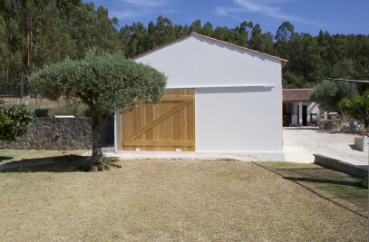 Barn Renovation in Ferreira do Zezere