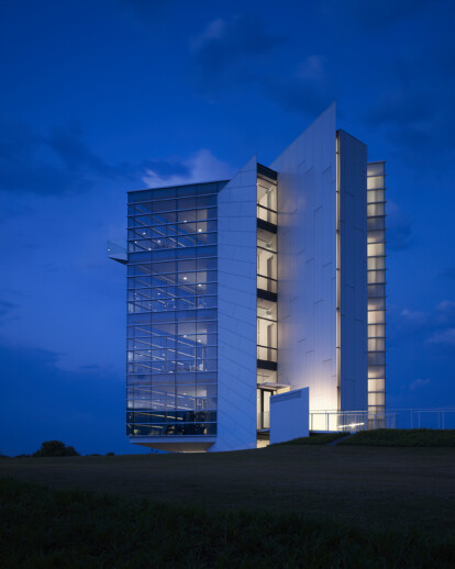 Chesapeake Finish Line Tower