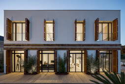 A House - Building of one Family Detached House in Badalona