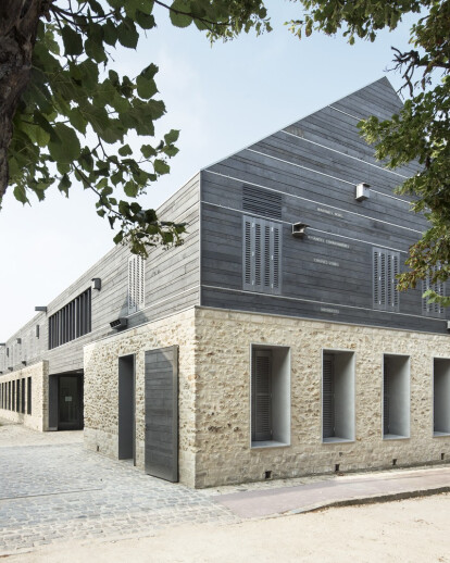 MLF1 - Information Centre for the Parc Naturel Régional Du Gâtinais