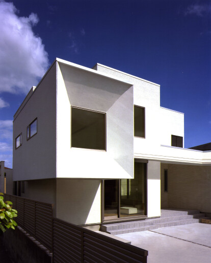 T3-house「House with Stages」