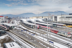 The Wave – New Platform Roofs for Graz Station  