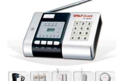 Wireless auto-dial security alarm with connecting monitoring center
