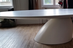 UFO - conference table