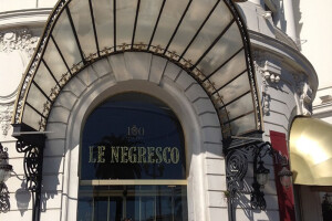 HOTEL NEGRESCO