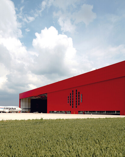 CARGOLUX WIDE-BODY AIRCRAFT MAINTENANCE CENTER