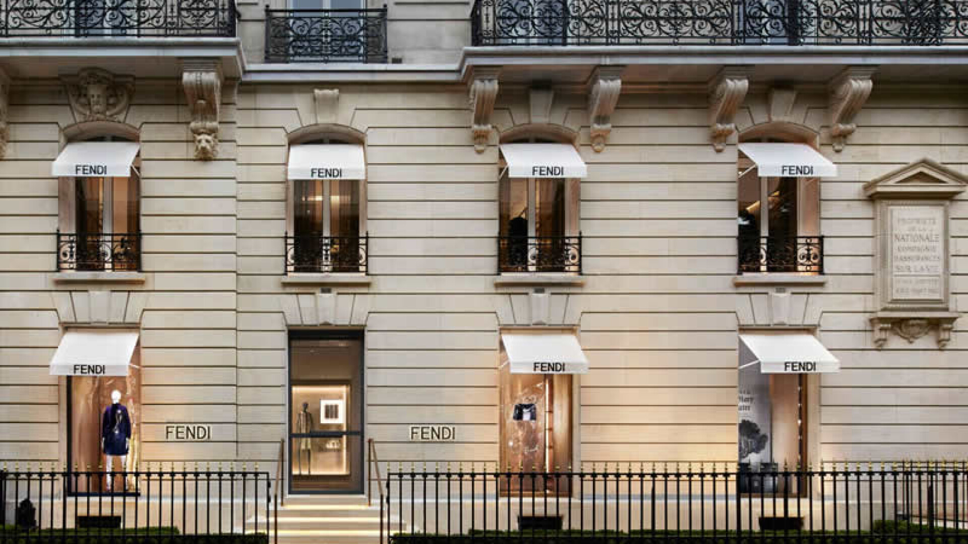 Fendi flagship store in Paris | Nanimarquina | Archello